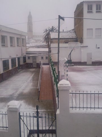 Colegio Inmaculada y Torre- nevada 2010.01.10